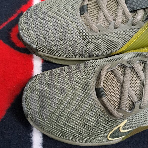 %Size 7 Nike Metcon 9 Olive/Sequoia-High Voltage Training Shoes Men A 29 main image 11